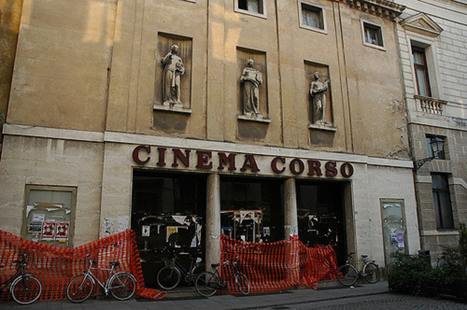 cinema_corso (Art. corrente, Pag. 1, Foto generica)