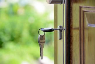 Mercato immobiliare, <br>
in crescita le comprave