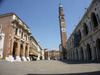 Ricoperta la Basilica Palladiana