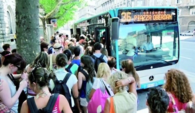 A scuola in bus: perché tanti no?