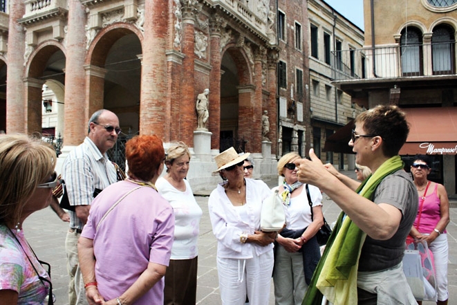 Questo turismo che vuol essere industria