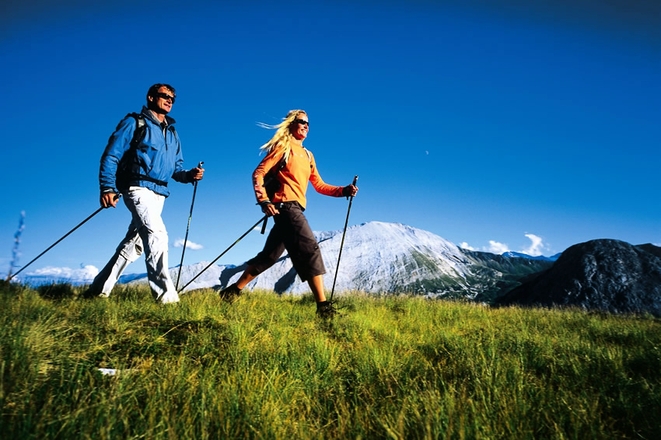 Migliaia in marcia con il Nordic Walking