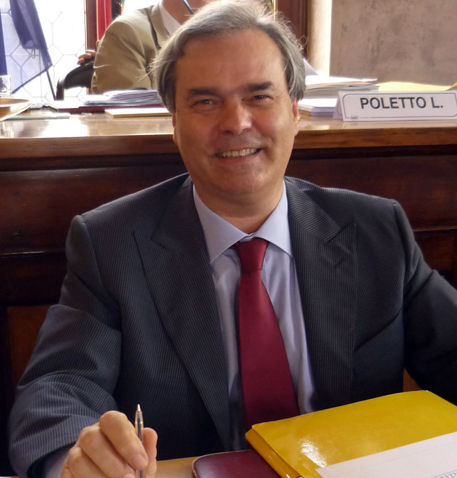 Cicero, Pecori a chi tocca? Cicero, Pecori a chi tocca?