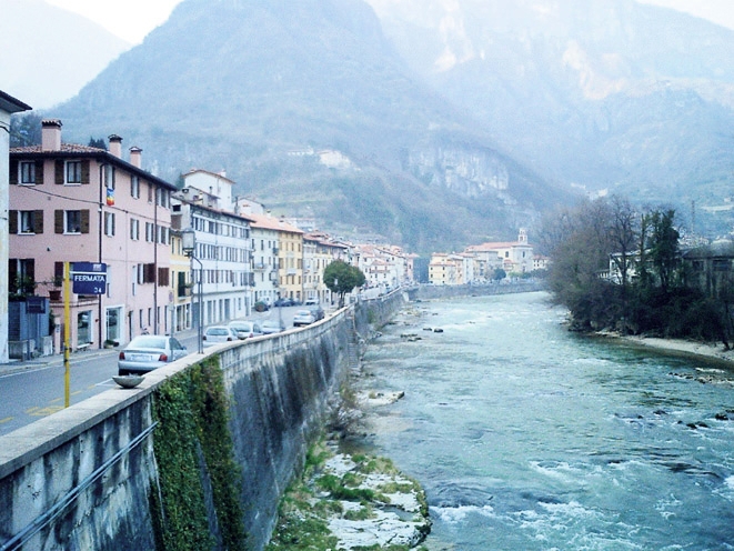 No, alla sesta diciamo “no”