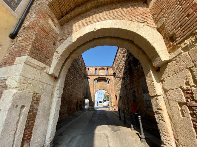 Porta Santa Croce<br>
torna a farsi vedere